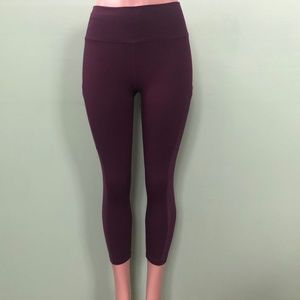 Fabletics Capri leggings
